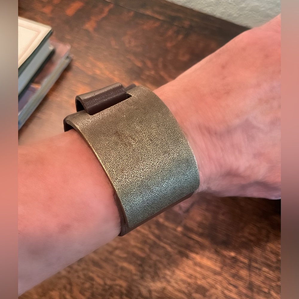 Cuff Bracelet Brown Antiqued Brass Style Wide Double Snap Versatile